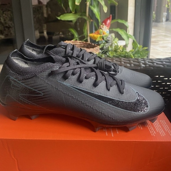Nike Mercurial Vapor 16 FG Blackout Size